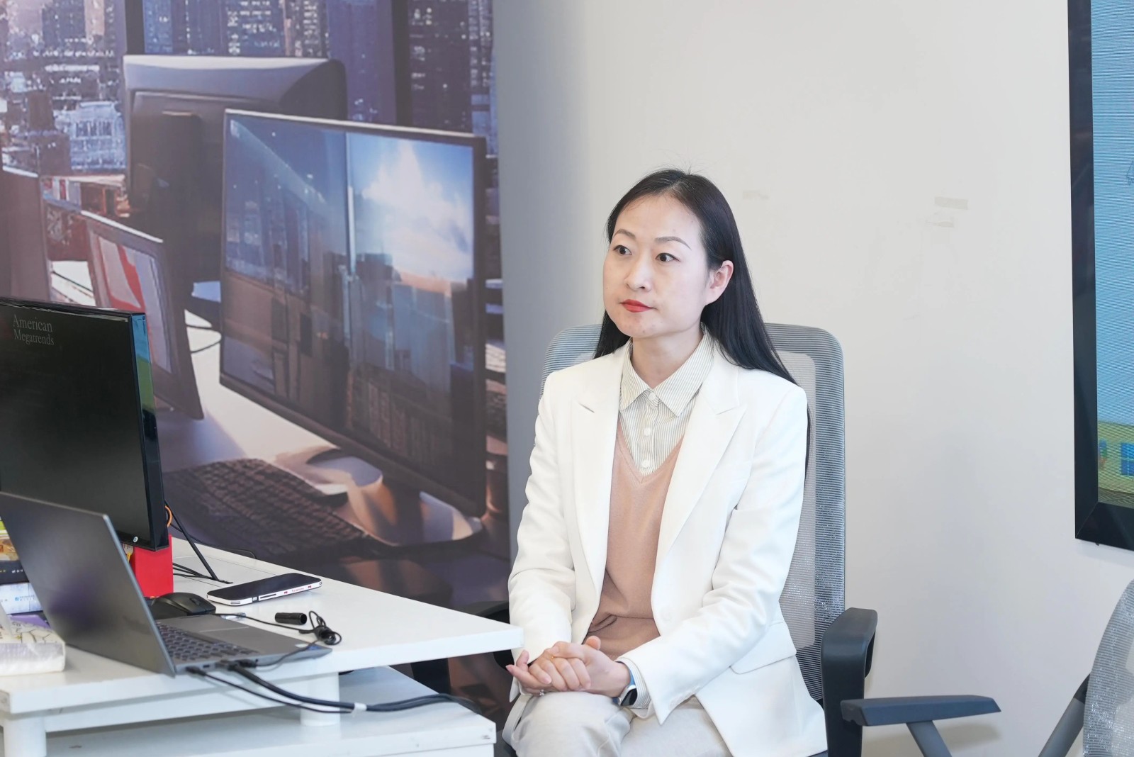 1713499761734087206.jpg 1713499761734087206.jpg